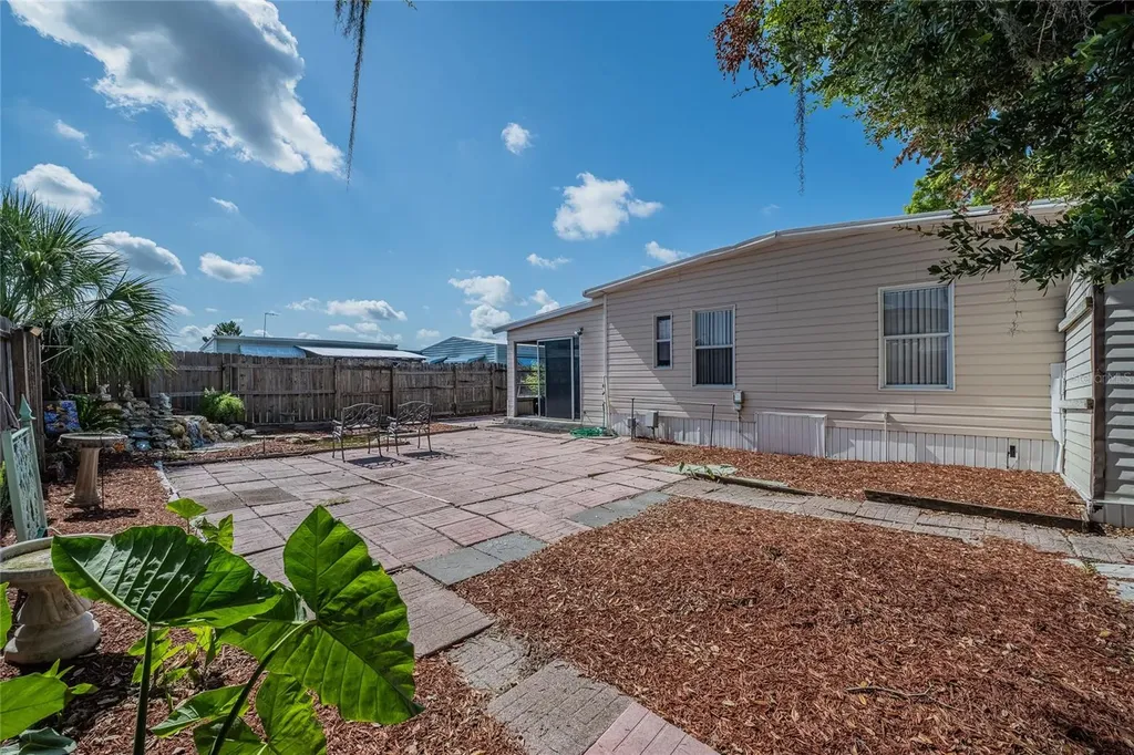 36749 Jodi Avenue Zephyrhills FL 33542
