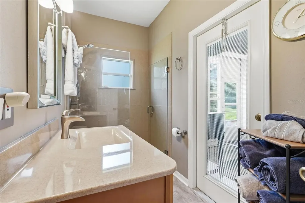 6042 Landings Boulevard Lady Lake FL 32159