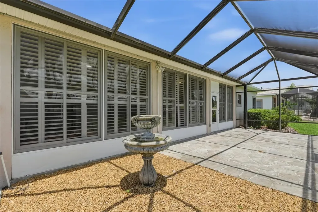 6042 Landings Boulevard Lady Lake FL 32159