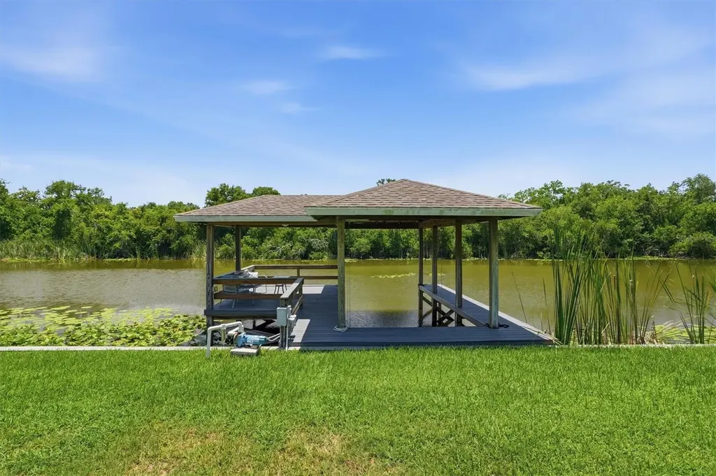 6042 Landings Boulevard Lady Lake FL 32159