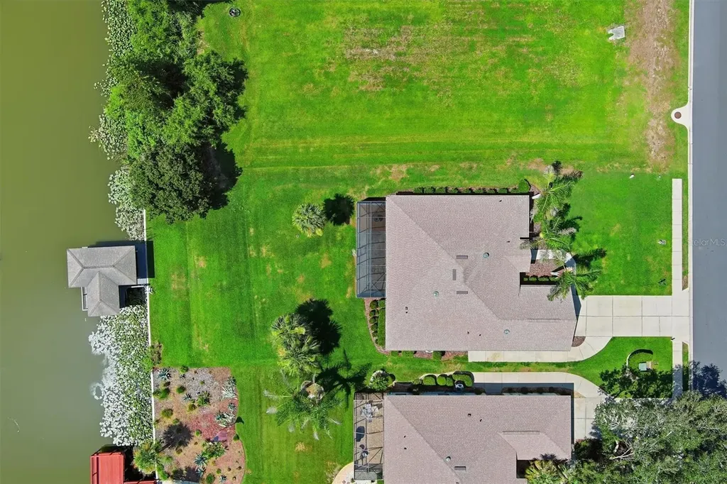 6042 Landings Boulevard Lady Lake FL 32159