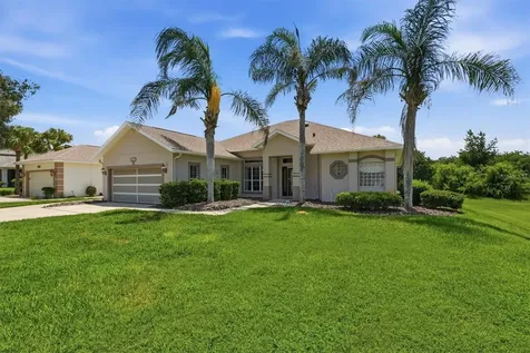 6042 Landings Boulevard Lady Lake FL 32159