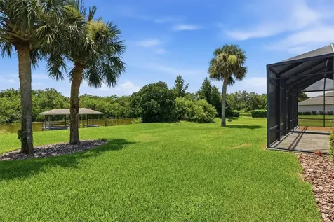 6042 Landings Boulevard Lady Lake FL 32159