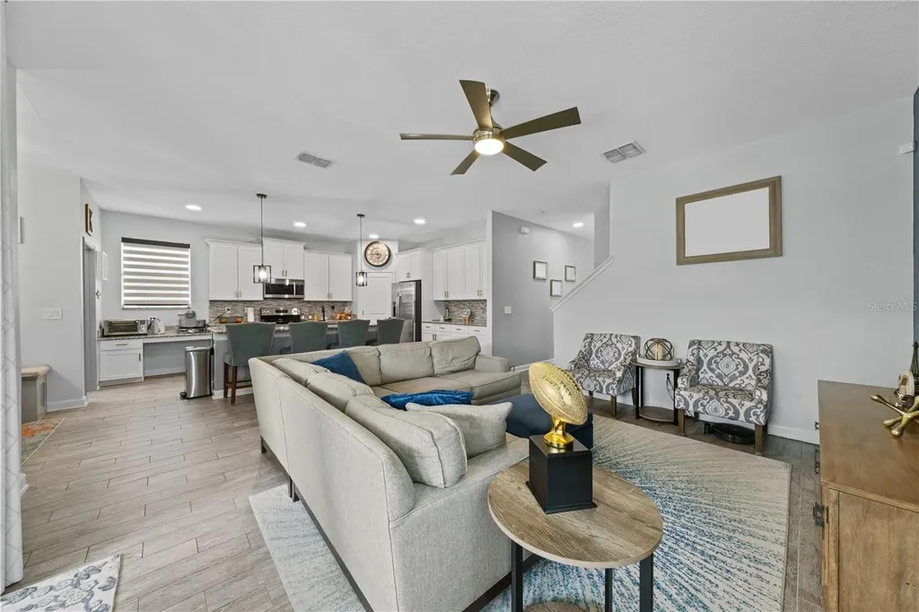 9928 Pecan Hickory Way Orlando FL 32832