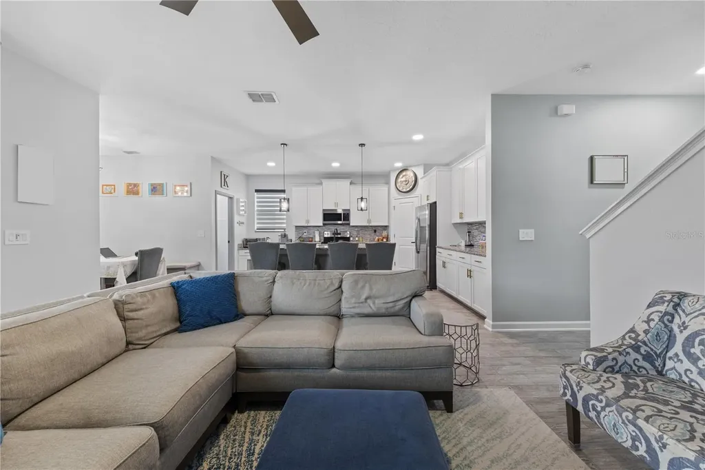 9928 Pecan Hickory Way Orlando FL 32832