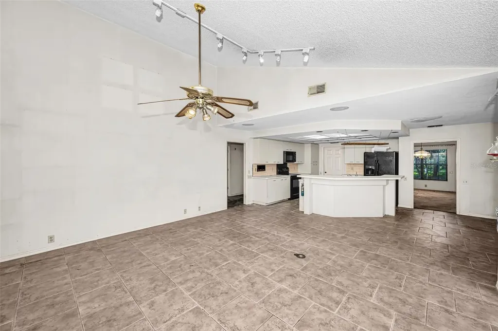 107 Woodcreek Drive S Safety Harbor FL 34695