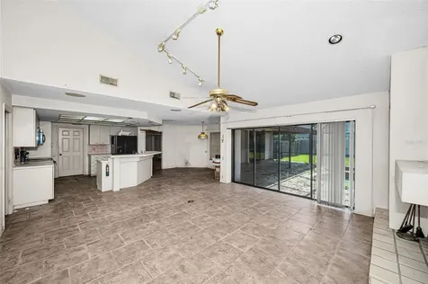 107 Woodcreek Drive S Safety Harbor FL 34695