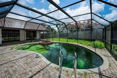107 Woodcreek Drive S Safety Harbor FL 34695