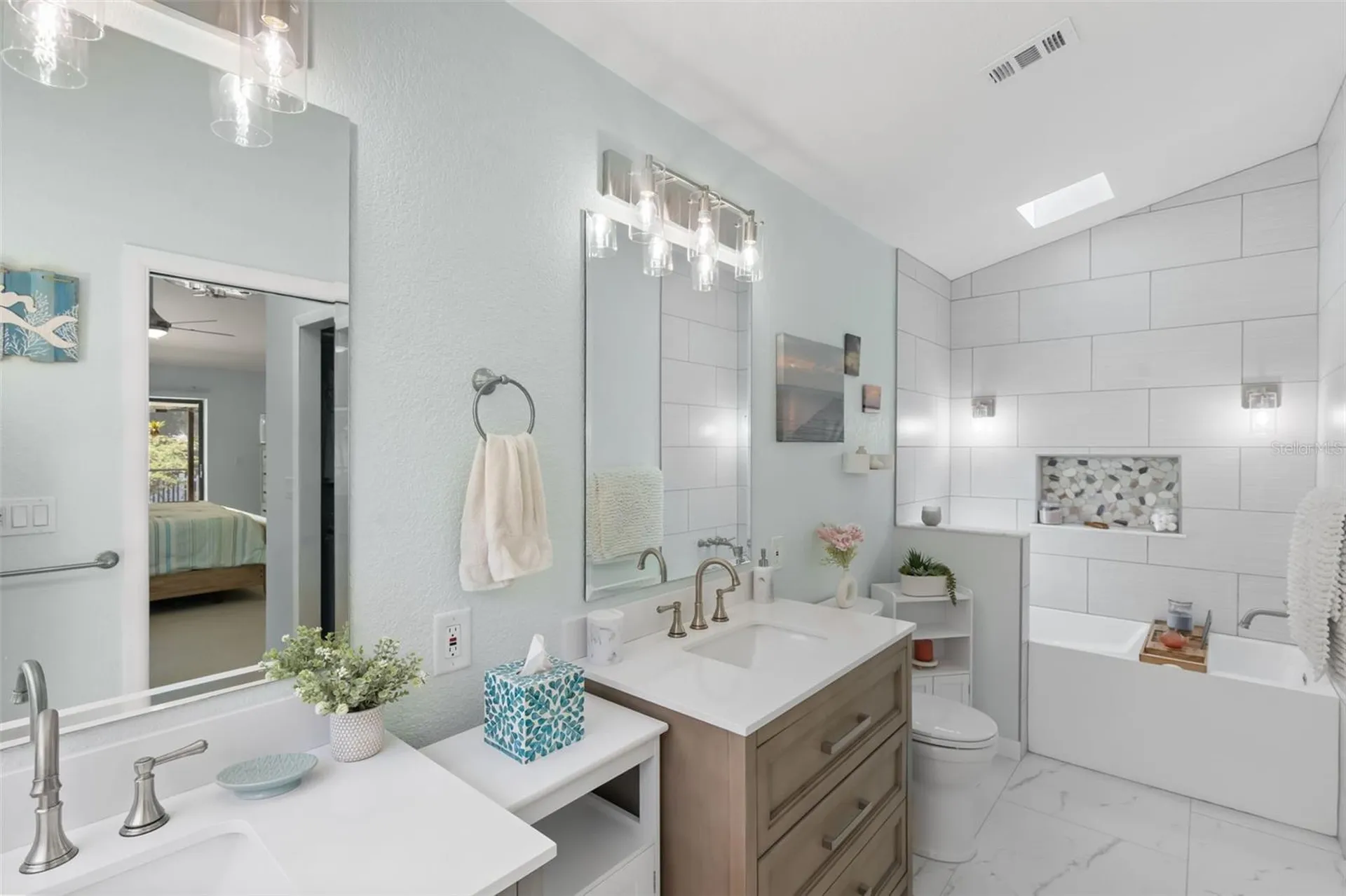 2786 Valencia Lane W Palm Harbor FL 34684