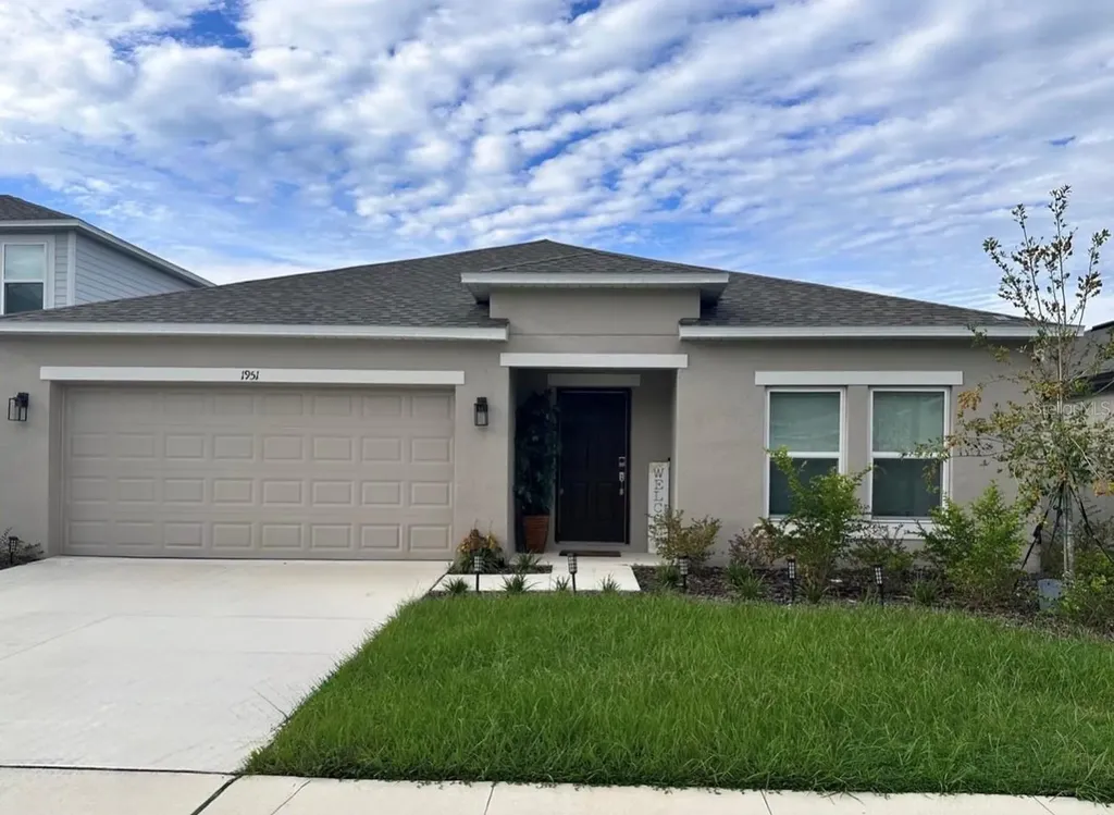 1951 Rosewood Circle Lakeland FL 33810
