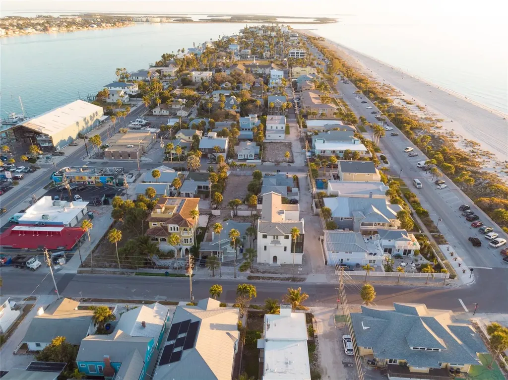 108 22nd Avenue St Pete Beach FL 33706