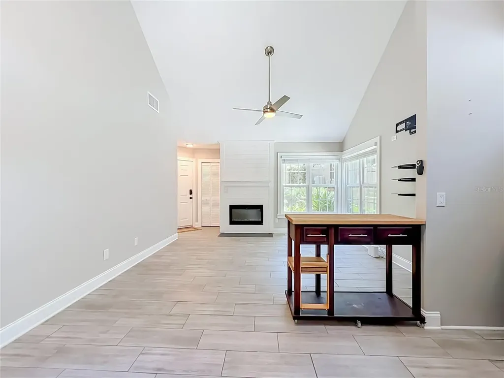 1411 Farrindon Circle Lake Mary FL 32746