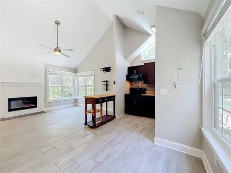 1411 Farrindon Circle Lake Mary FL 32746