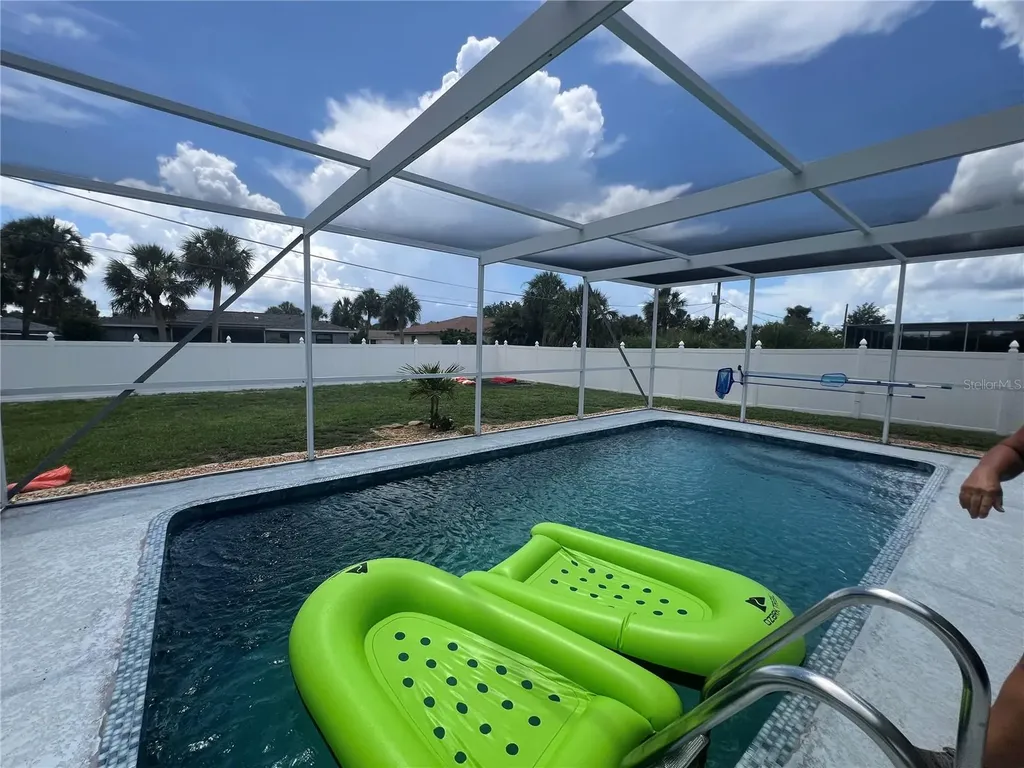 18140 Wolbrette Circle Port Charlotte FL 33948