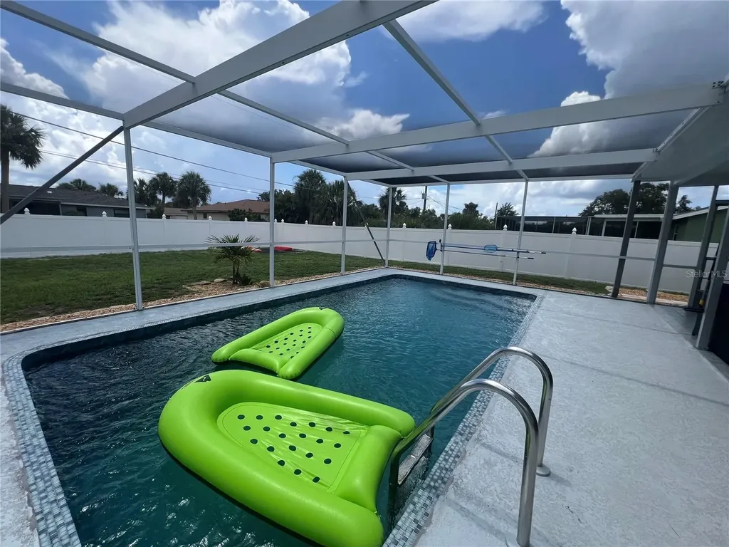 18140 Wolbrette Circle Port Charlotte FL 33948