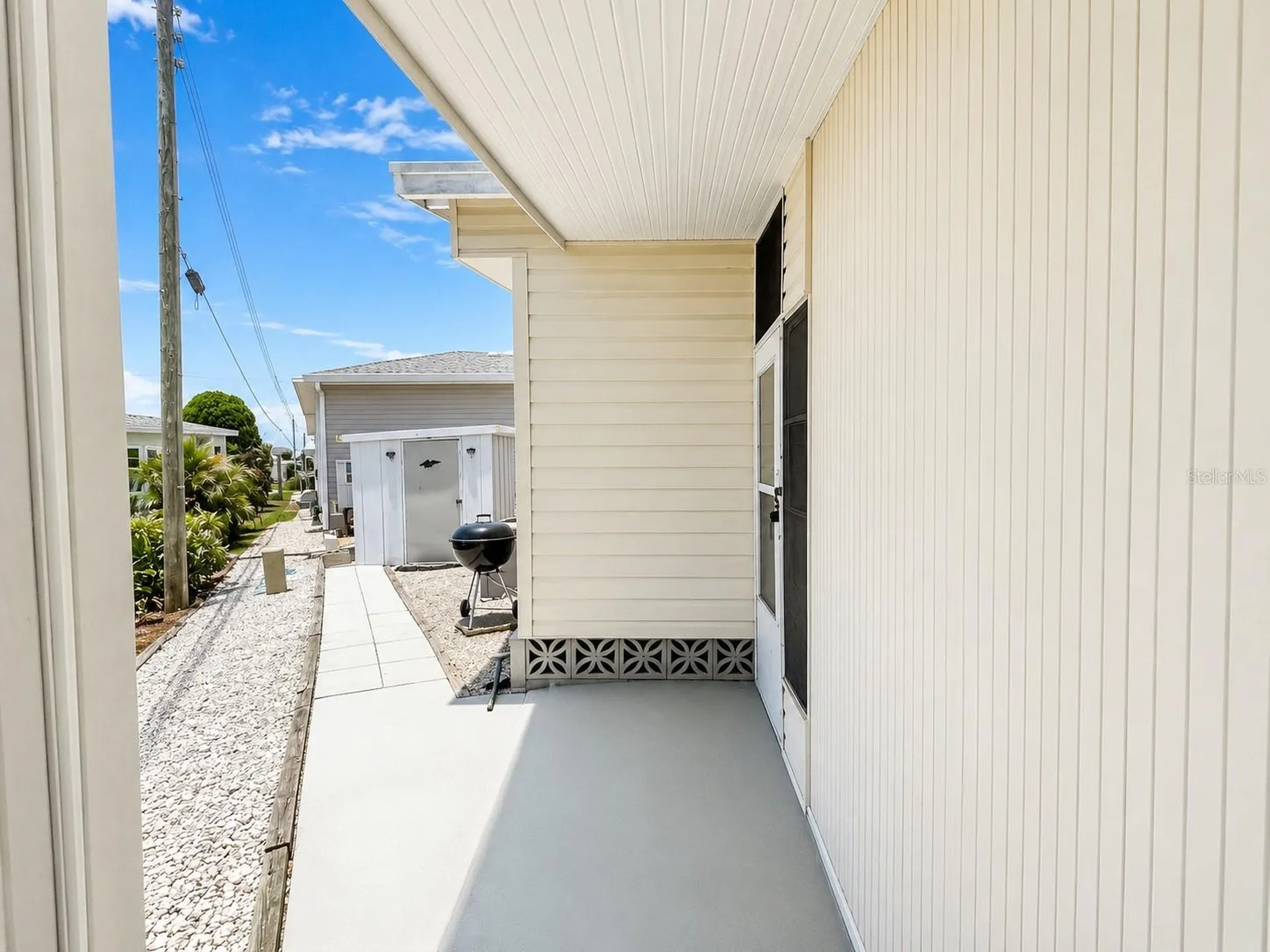 1912 Indiana Avenue Bradenton FL 34207