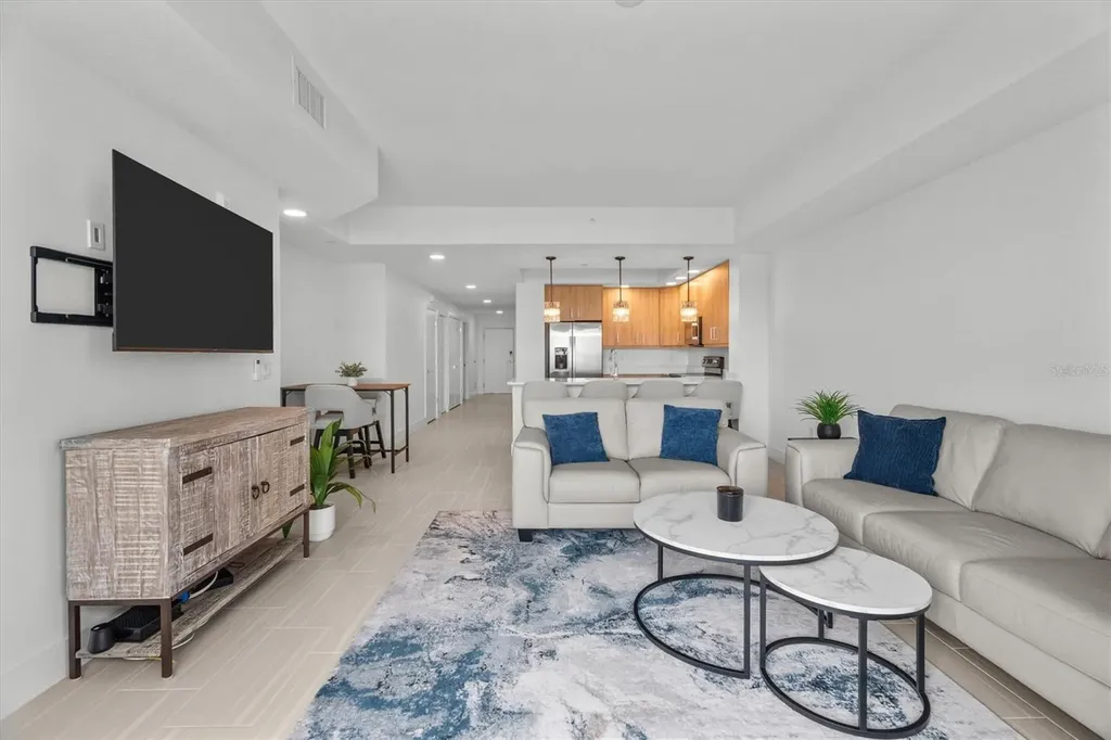 415 Island Way Clearwater Beach FL 33767
