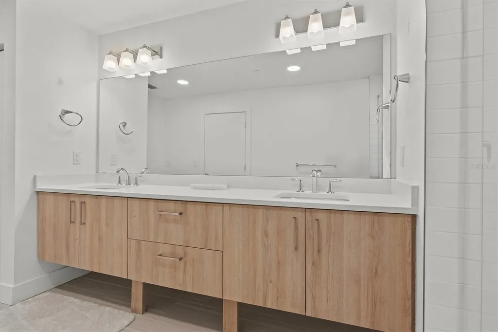 415 Island Way Clearwater Beach FL 33767