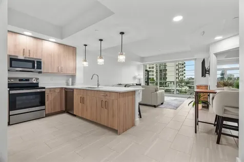 415 Island Way Clearwater Beach FL 33767