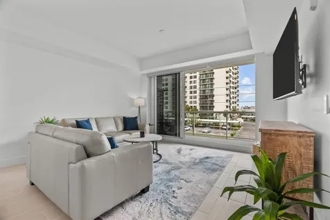 415 Island Way Clearwater Beach FL 33767