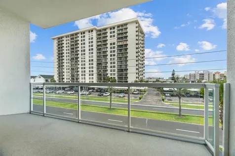 415 Island Way Clearwater Beach FL 33767