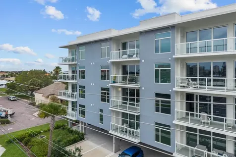 415 Island Way Clearwater Beach FL 33767