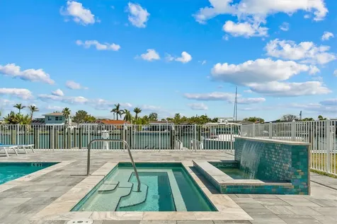 415 Island Way Clearwater Beach FL 33767