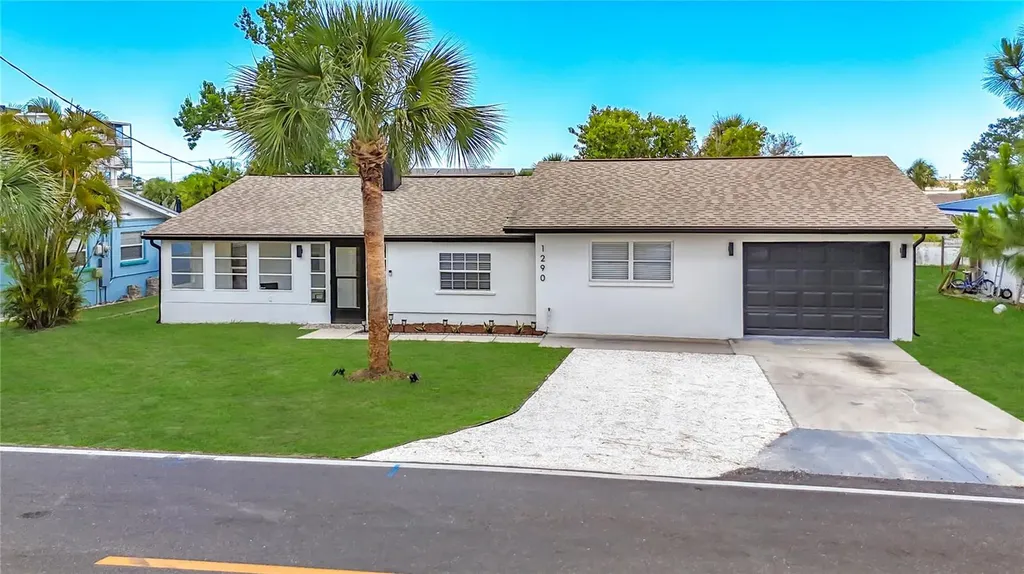 1290 Oxford Drive Englewood FL 34223