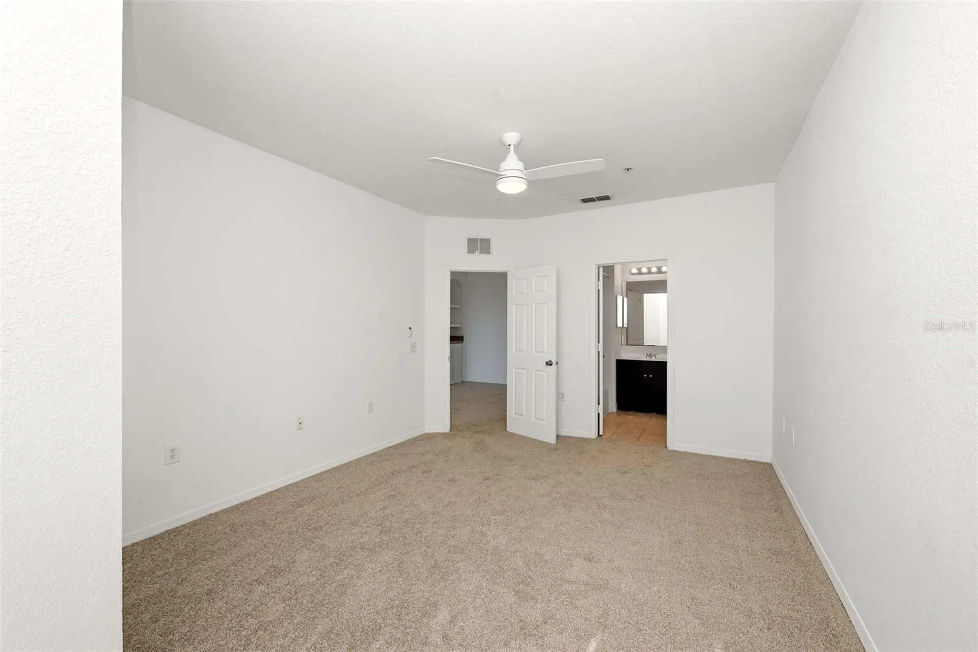 6169 Metrowest Boulevard Orlando FL 32835