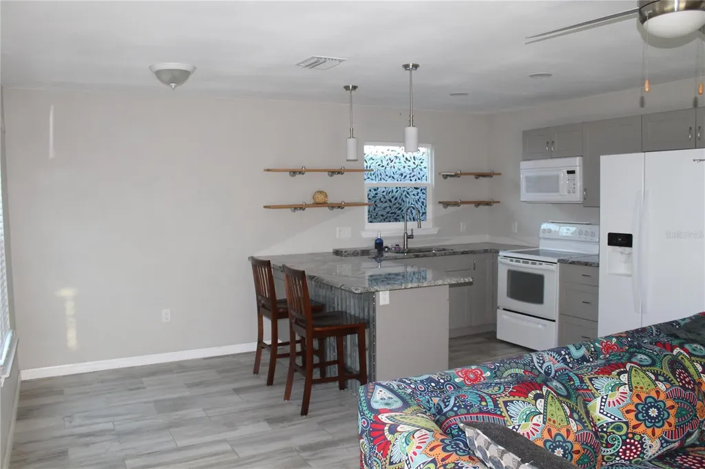 3631 N 4th Avenue N St Petersburg FL 33713