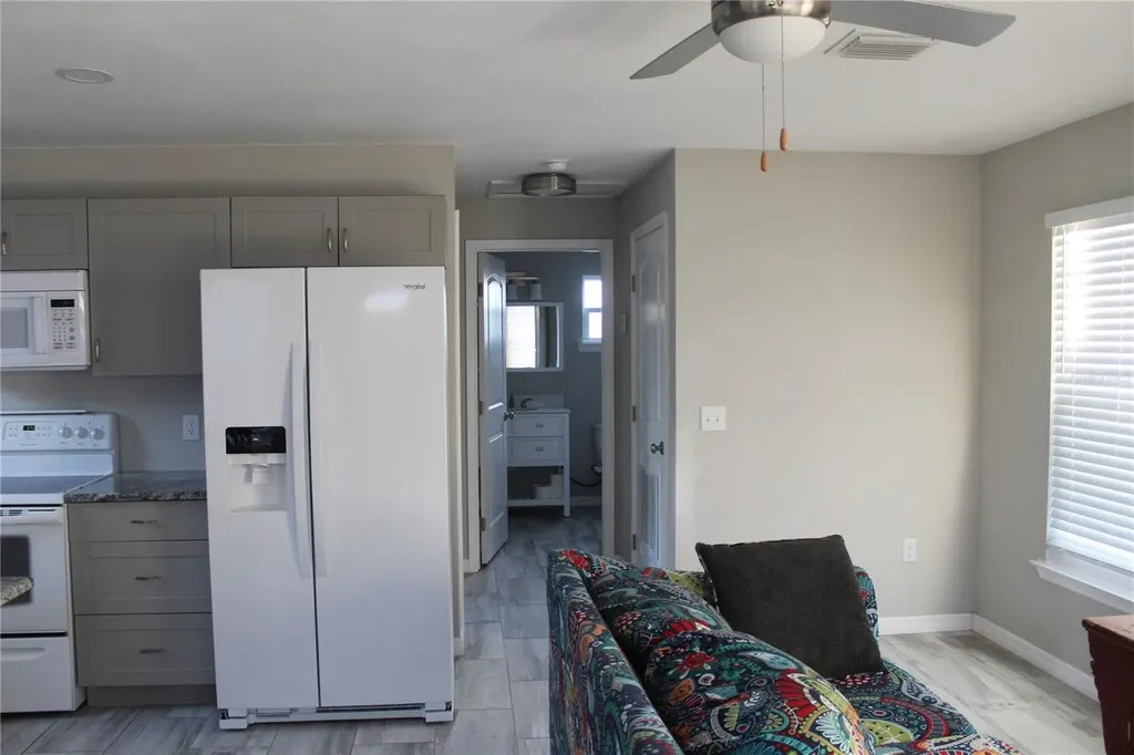 3631 N 4th Avenue N St Petersburg FL 33713