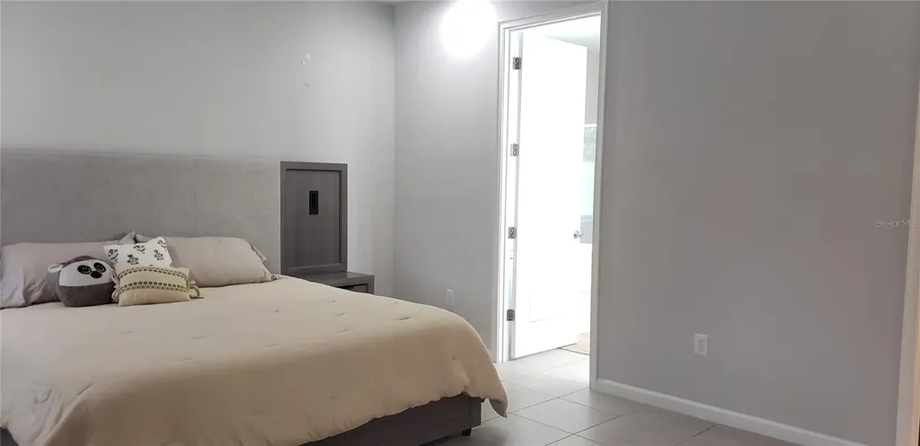 2511 Early Dawn Court Valrico FL 33594