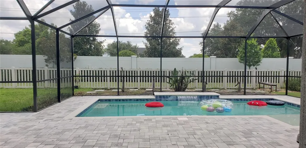 2511 Early Dawn Court Valrico FL 33594