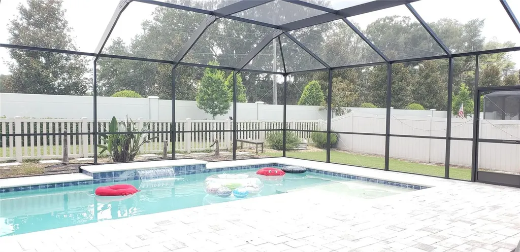 2511 Early Dawn Court Valrico FL 33594