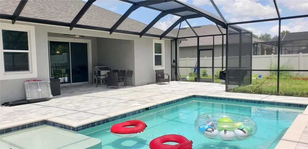 2511 Early Dawn Court Valrico FL 33594