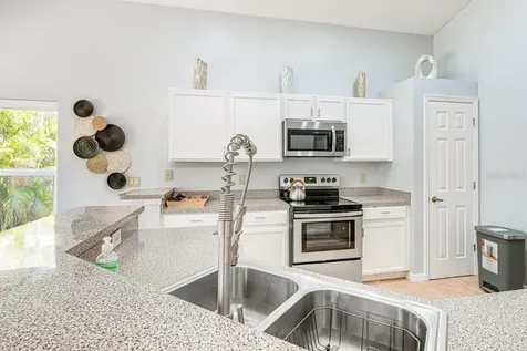 418 Riggs Circle Davenport FL 33897