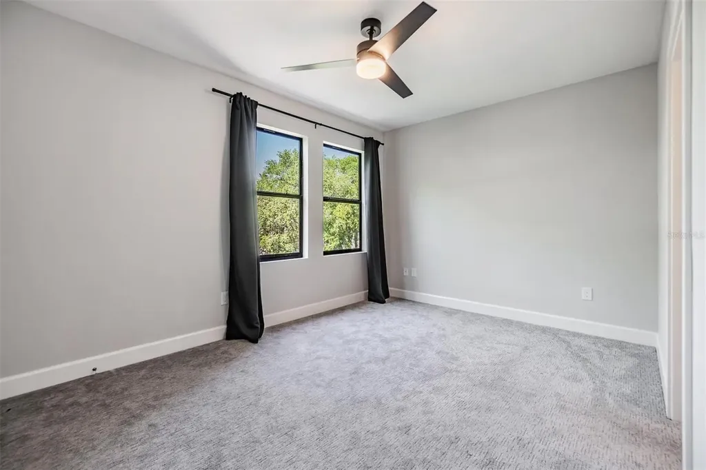 1302 W Carmen Street Tampa FL 33606