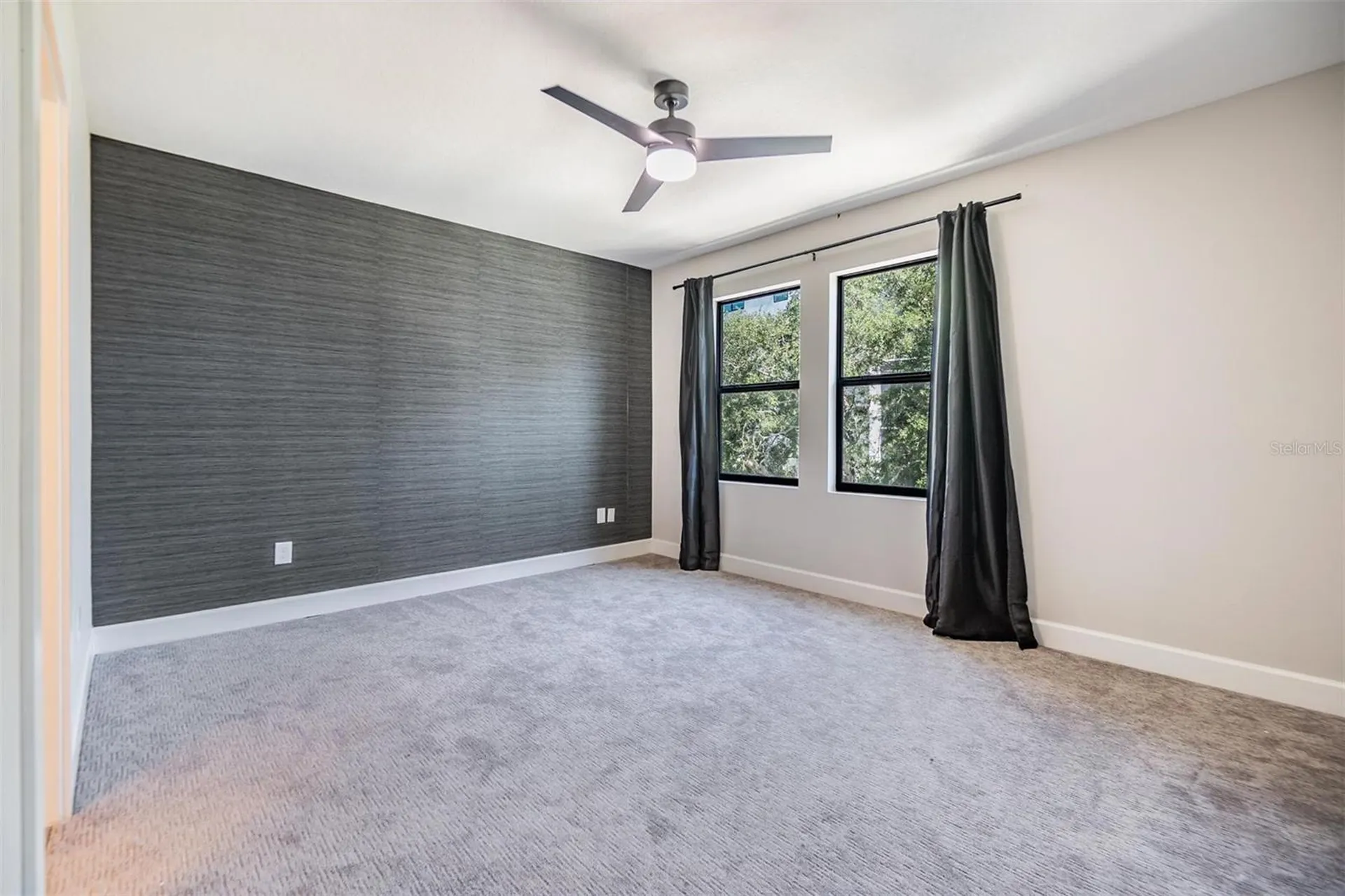 1302 W Carmen Street Tampa FL 33606