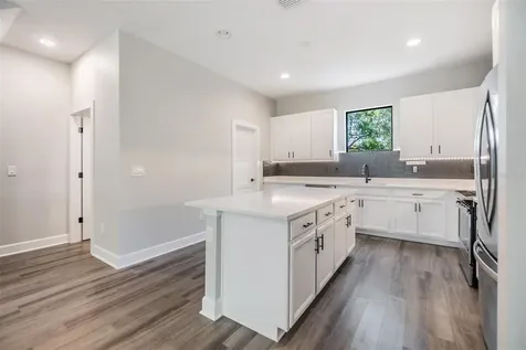 1302 W Carmen Street Tampa FL 33606