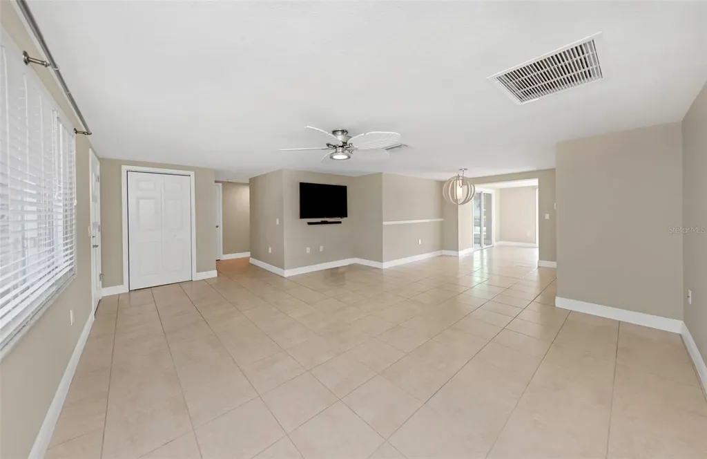 12804 2nd Isle Hudson FL 34667