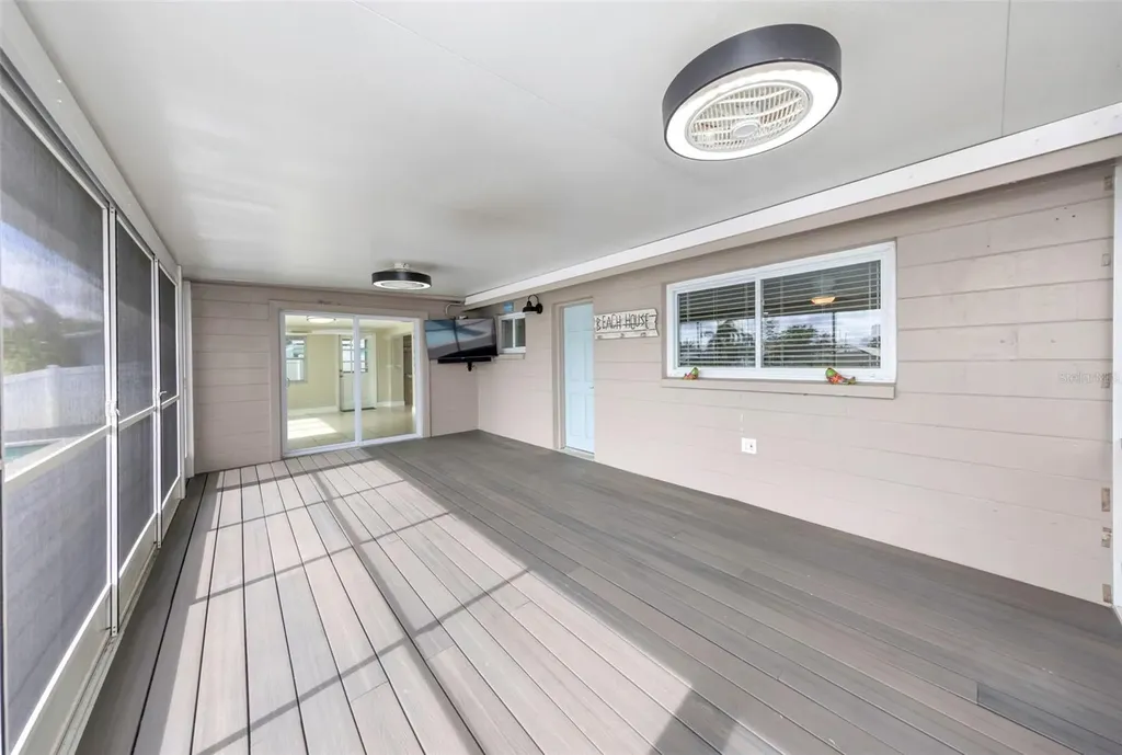 12804 2nd Isle Hudson FL 34667