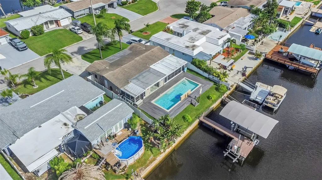 12804 2nd Isle Hudson FL 34667