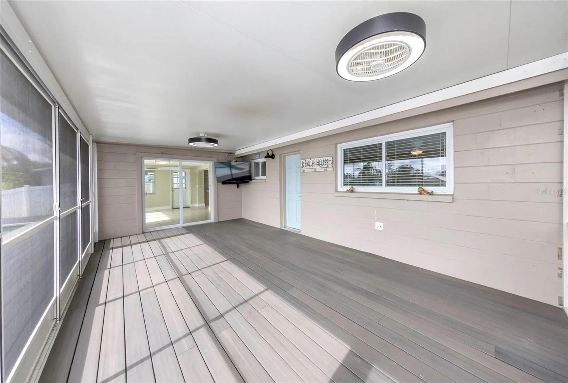 12804 2nd Isle Hudson FL 34667