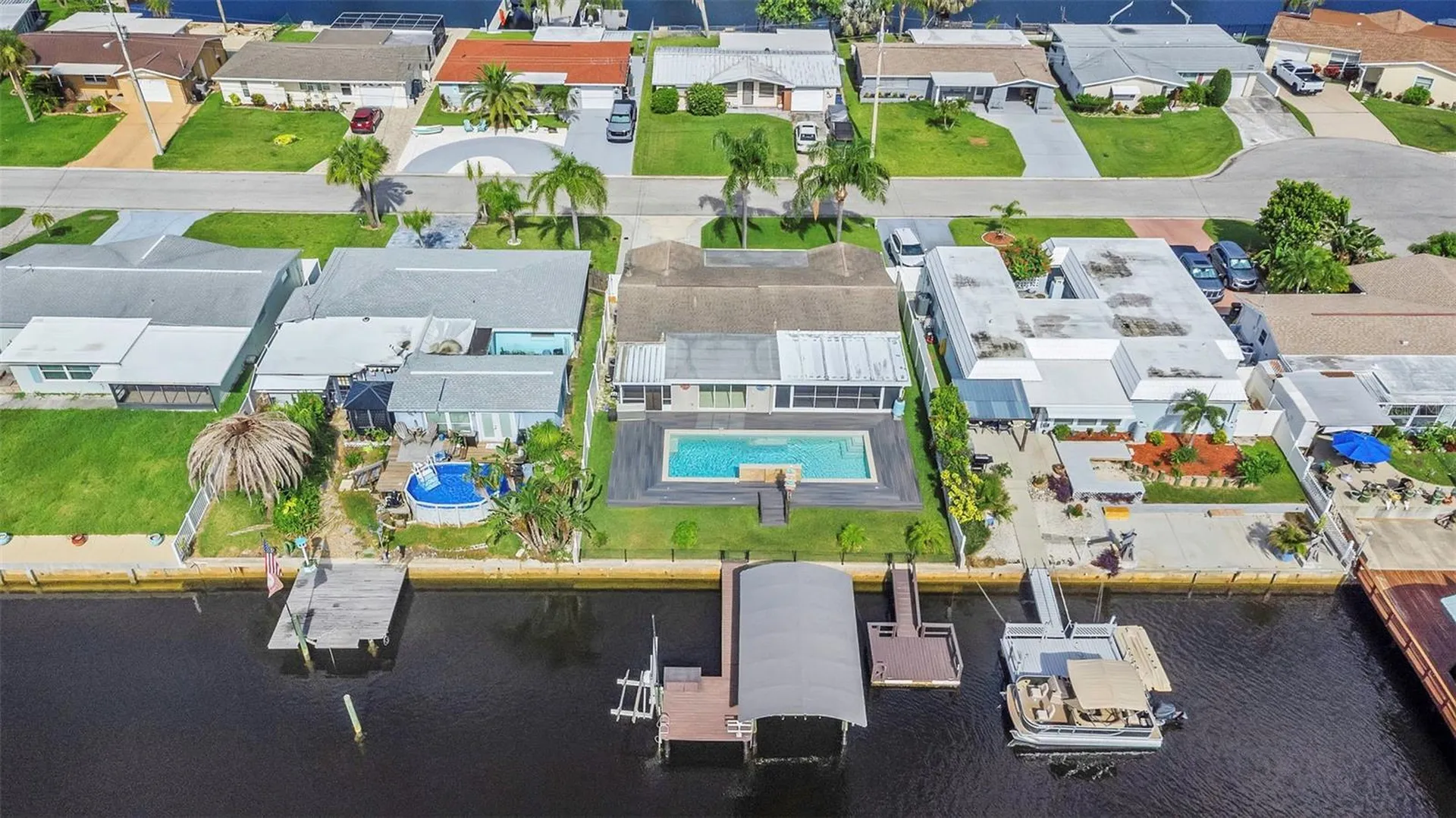 12804 2nd Isle Hudson FL 34667