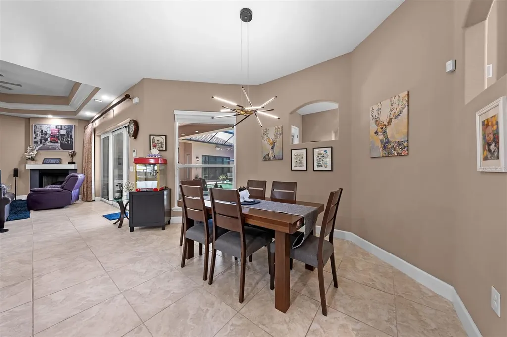 2557 Heritage Green Avenue Davenport FL 33837