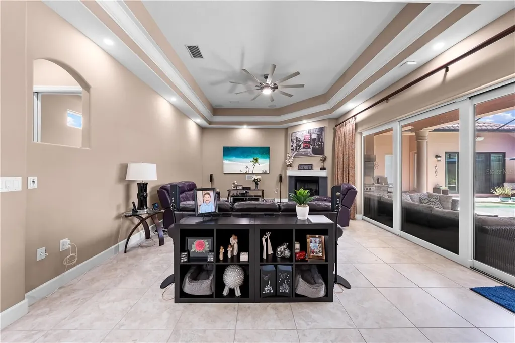 2557 Heritage Green Avenue Davenport FL 33837