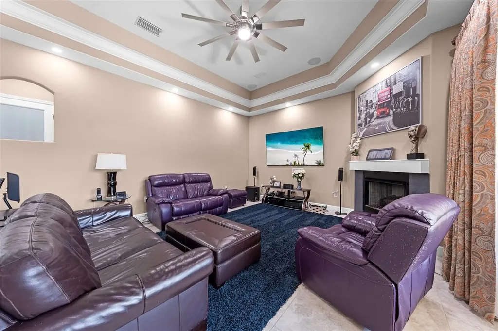 2557 Heritage Green Avenue Davenport FL 33837