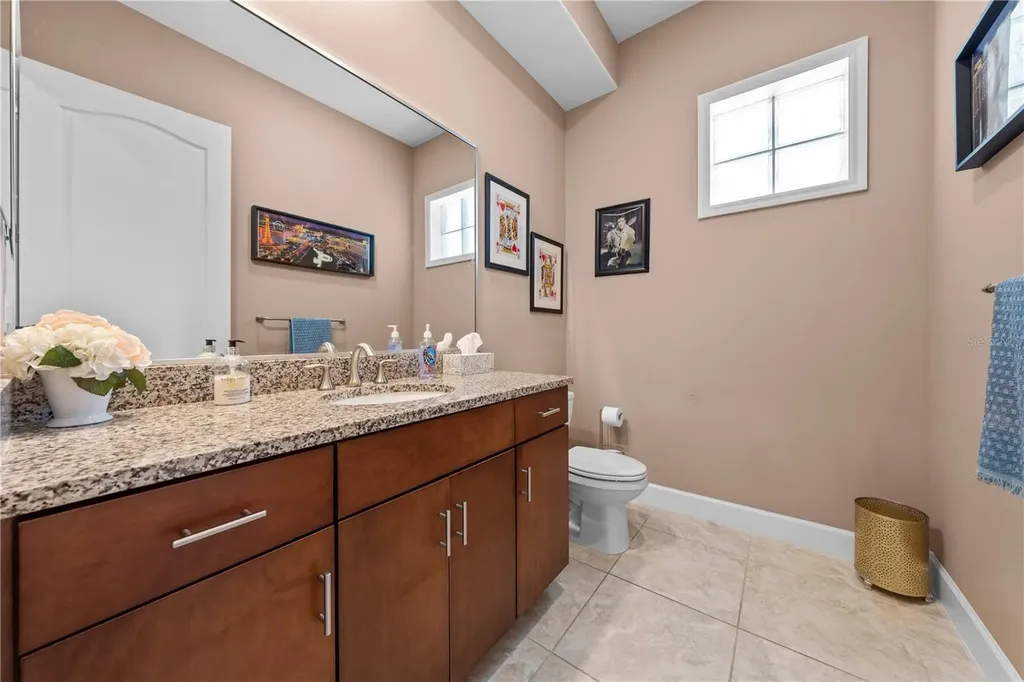 2557 Heritage Green Avenue Davenport FL 33837