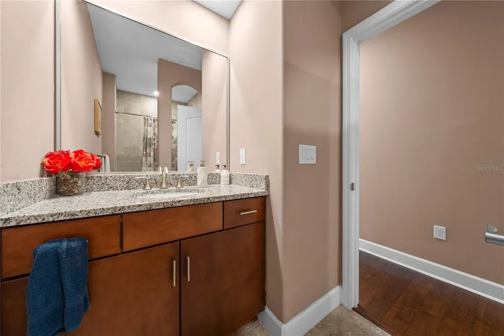 2557 Heritage Green Avenue Davenport FL 33837