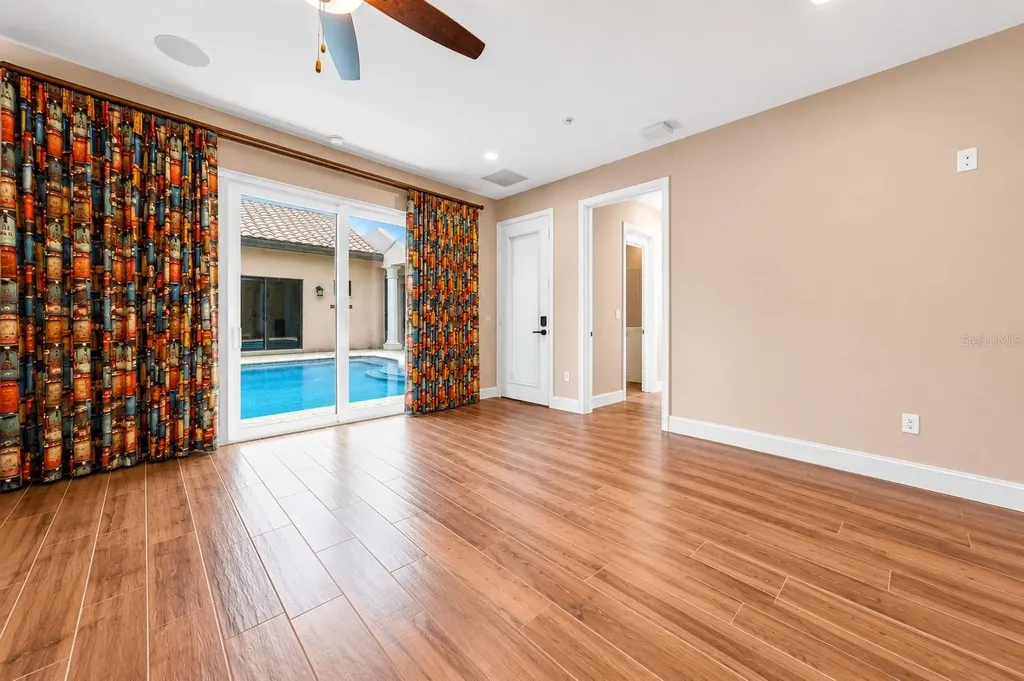 2557 Heritage Green Avenue Davenport FL 33837